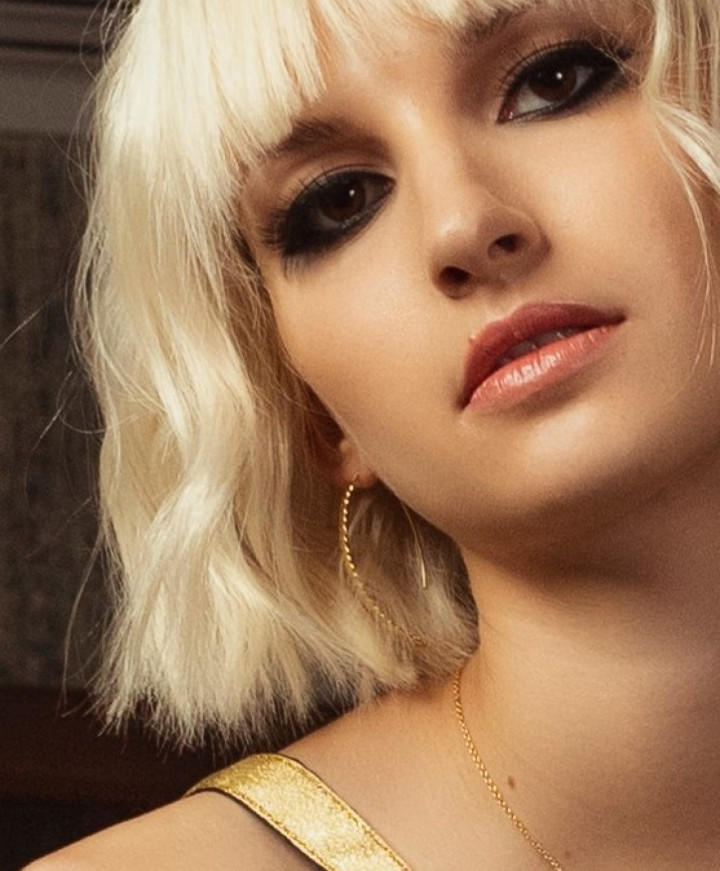 Ariane Longue Earring
